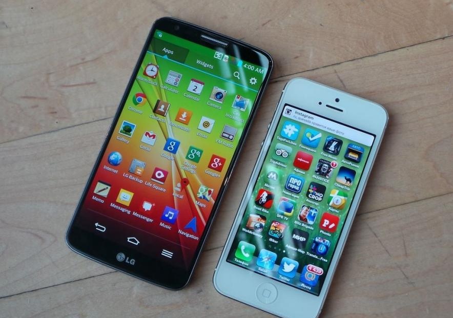 Сравнение габаритов LG G2 vs iPhone 5